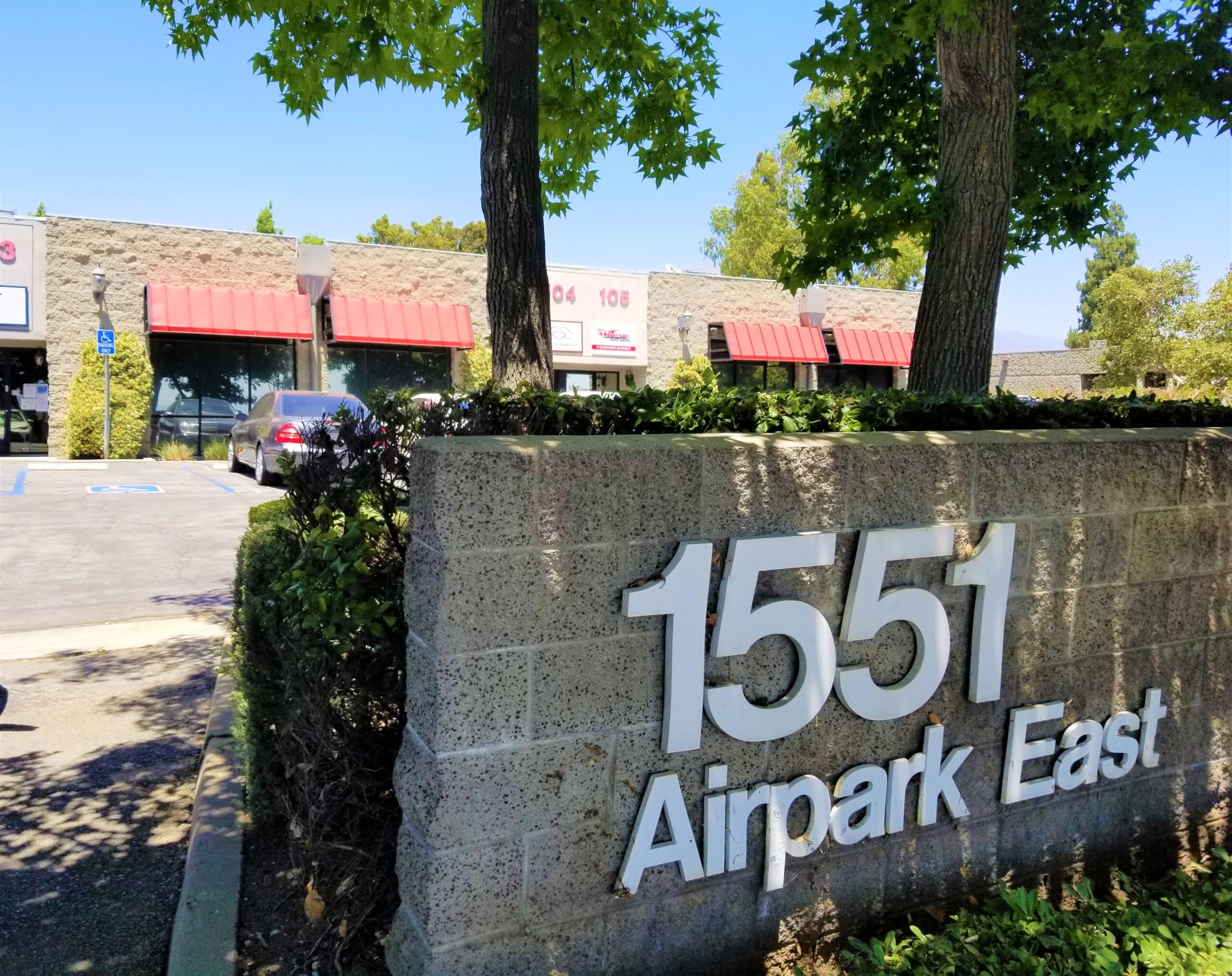 1551 Airpark East Exterior