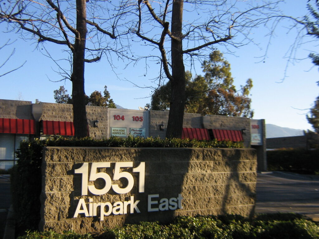 Image of the Front at 1551 Airpark East with Suites 104 and 105